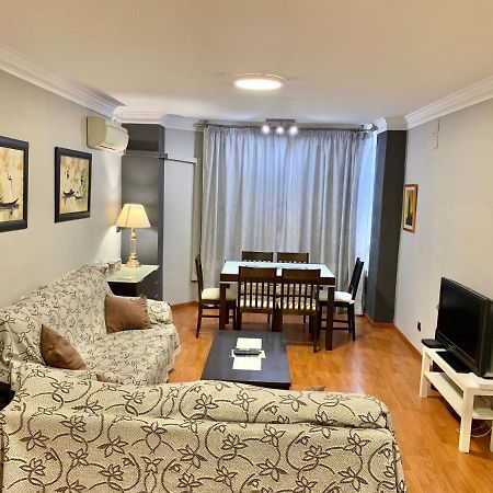 Apartamento Acogedor, Excelente Ubicacion, 10 Min Centro Apartment Seville Exterior photo