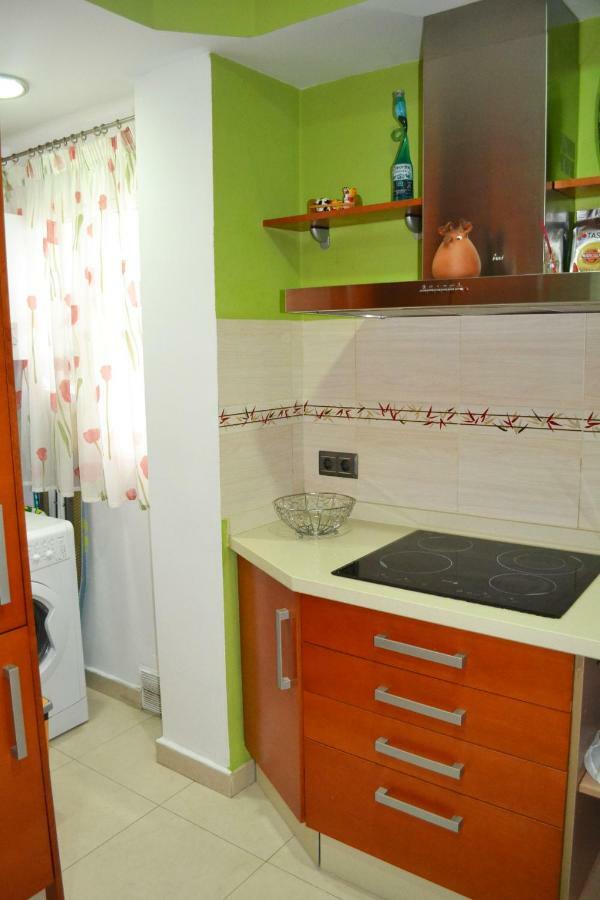 Apartamento Acogedor, Excelente Ubicacion, 10 Min Centro Apartment Seville Exterior photo